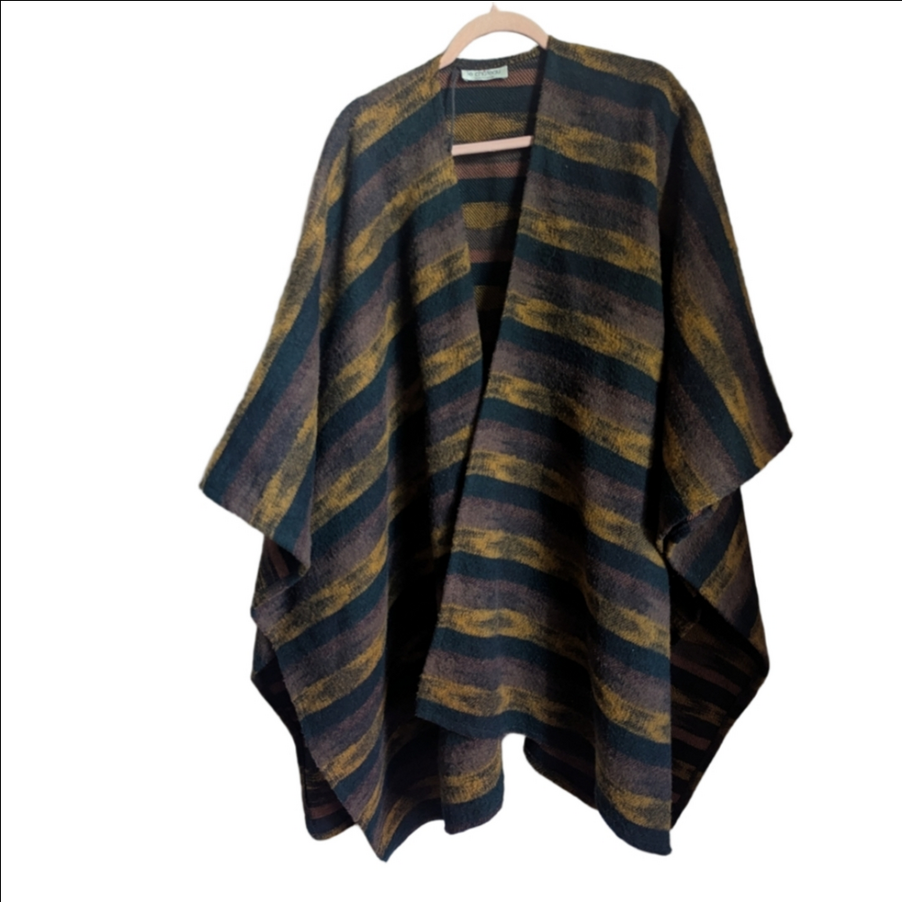 VINTAGE LE CHÂTEAU Neutrals Stripped Dark Academia Retro Cape